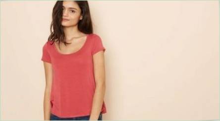 Red T-shirt