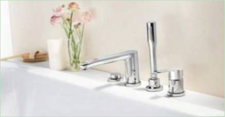 Vyberte si bath mixer