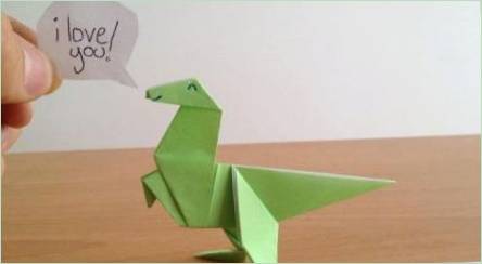 Ako zložiť dinosaurus v origami technike?