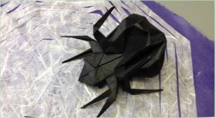 Robíme origami vo forme pavúkov