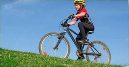 Bicykle pre dospievajúcich chlapcov: Najlepšie modely a kritériá výberu