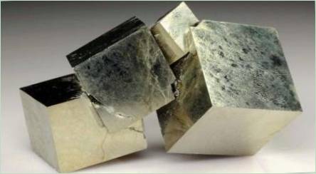 Pyrit: hodnota a vlastnosti kameňa
