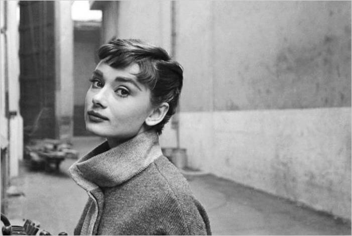 5 Style Lessons od Audrey Hepburn: Aké pravidlá nasledovali ikonu štýlu XX storočia