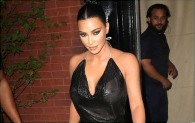 Ďalej v minulosti: Kim Kardashian vrátil vec z  nula 