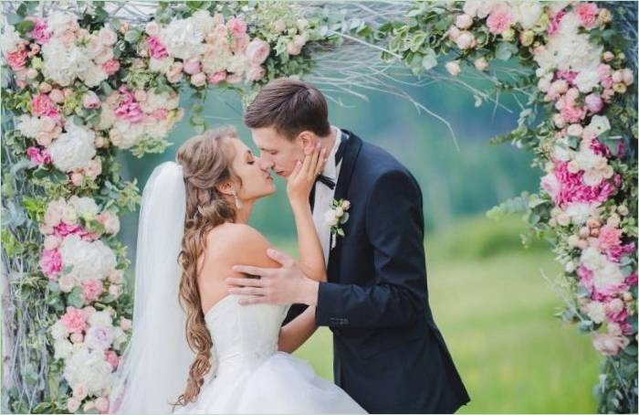 Tajné svetlo: Psychológovia povedali, aké podrobnosti o svadbe nemôžu byť rozdelené do sociálnych sietí