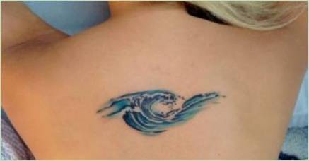 Hodnota a náčrtky tetovanie v tvare vlny