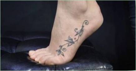 Všetko o tetovaní na nohe