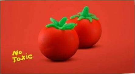 Ako urobiť paradajka z plastelínu?
